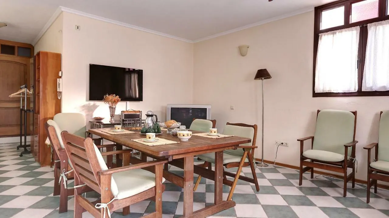Aslanis-Souroti Garden Family Suite Yunanistan